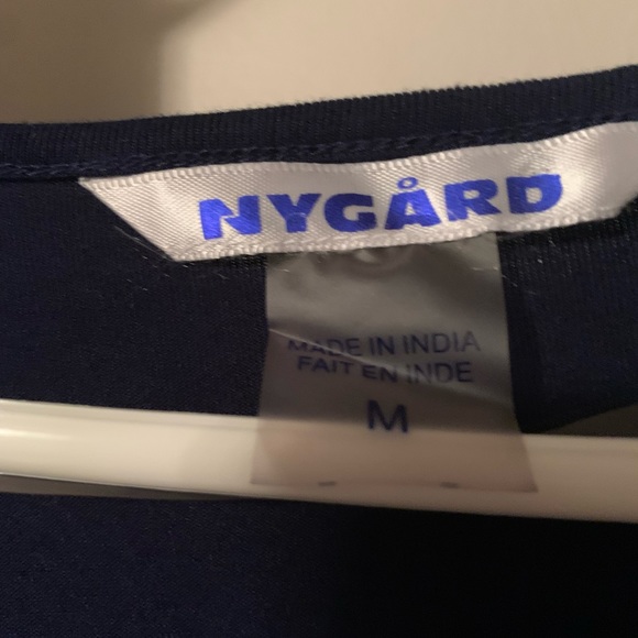 Blouses - Picture 2 of 4